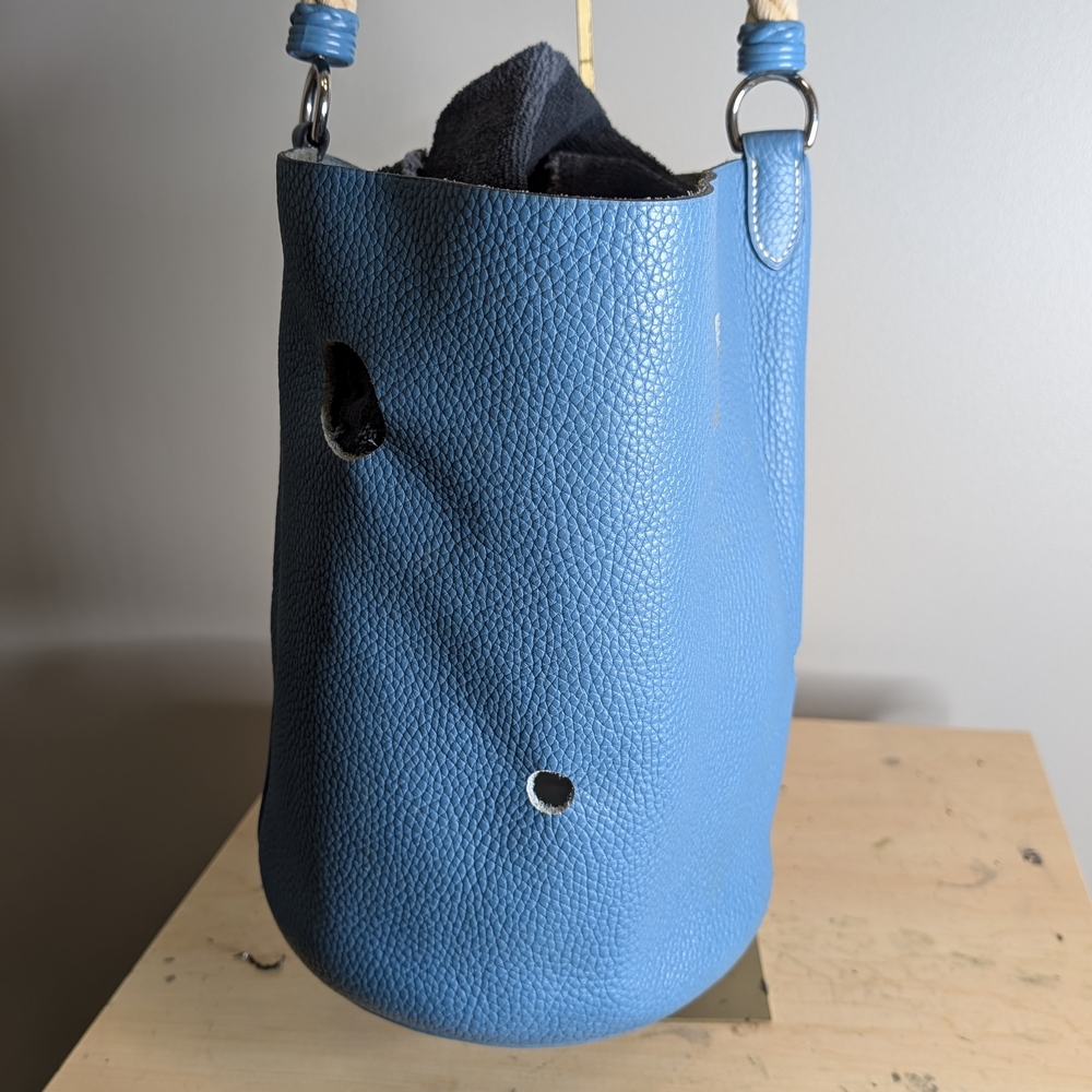 Hermes! The Beautiful Rope Handle Mangeoire PM.